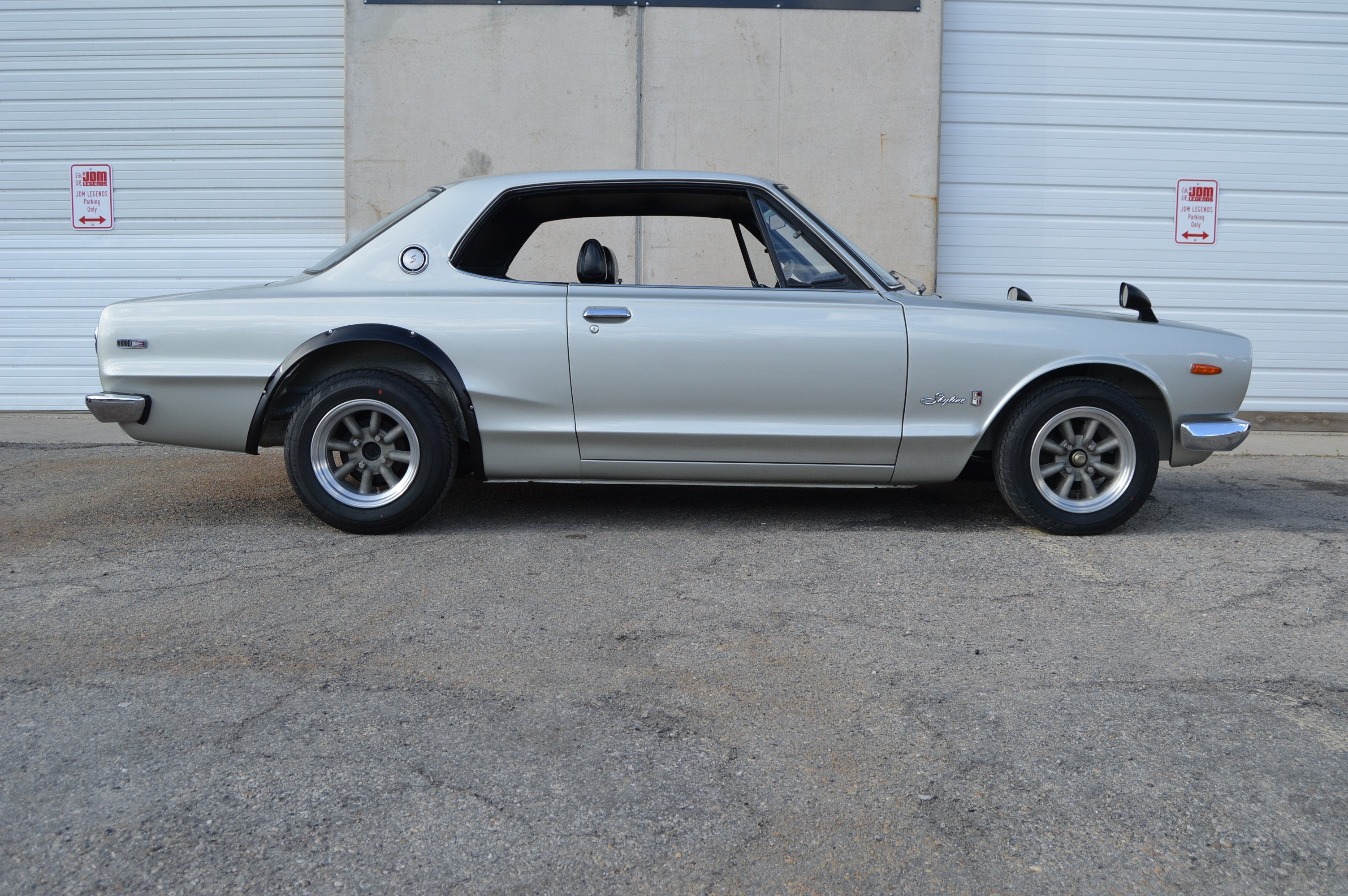 日本限定盤 FKJ / Skyline / Go Back  Nissan Skyline GC-10 HT Rear fender flares – SpeedFormeUSA
